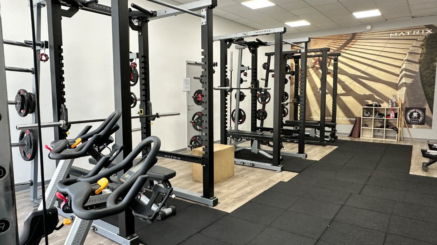 Plateau de musculation Matrix du coworking