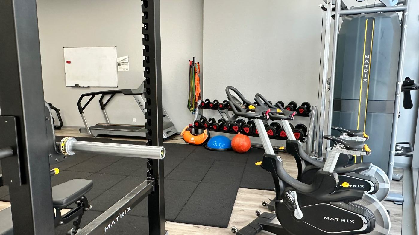 Séance de gym sur ballon en groupe