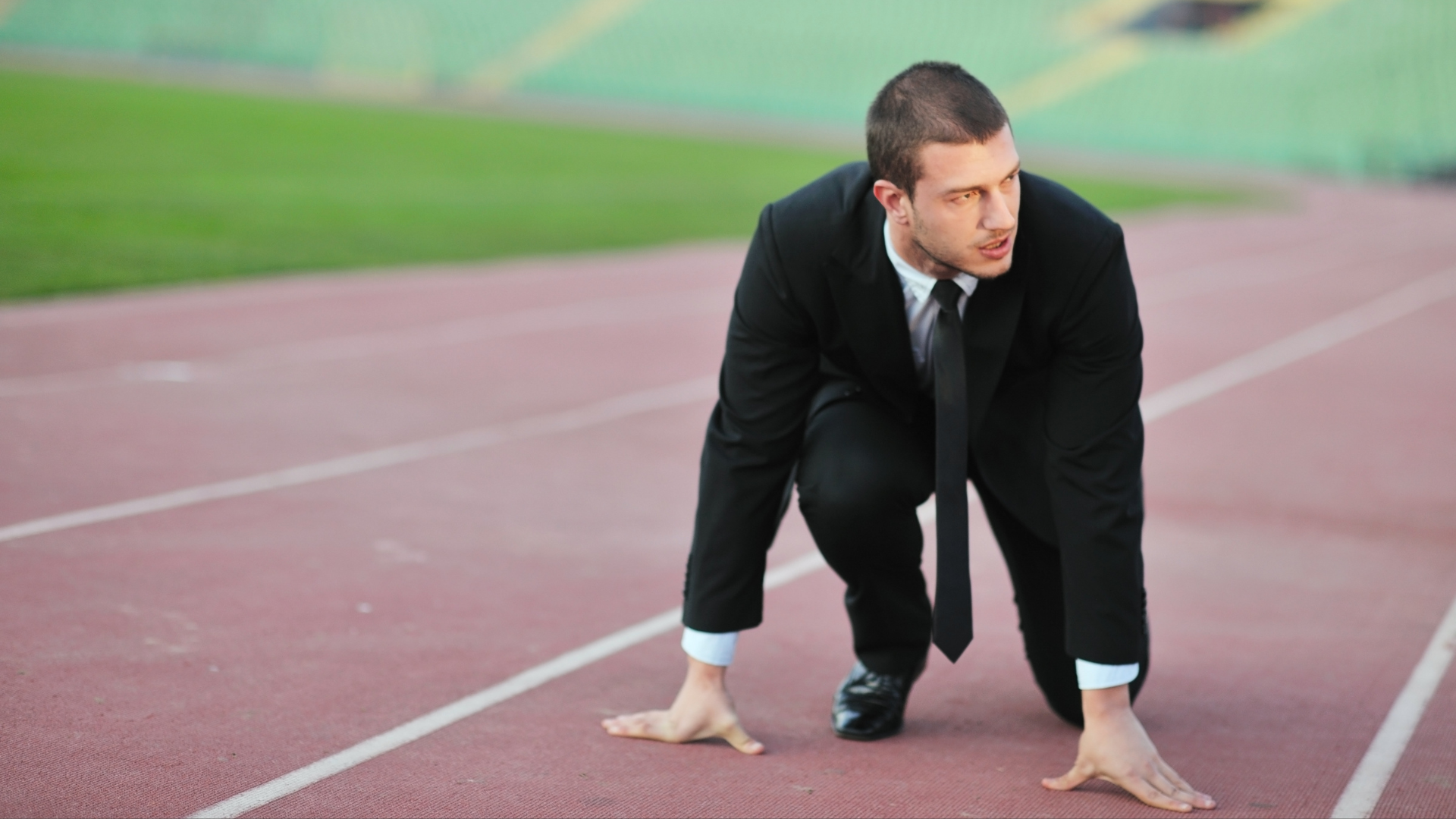 Dirigeant en moment de préparation et de concentration